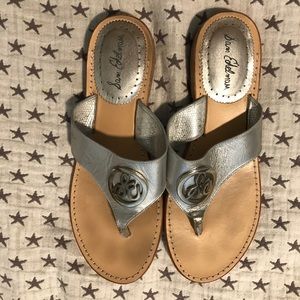 Sam Edelman silver leather flip flops size 8